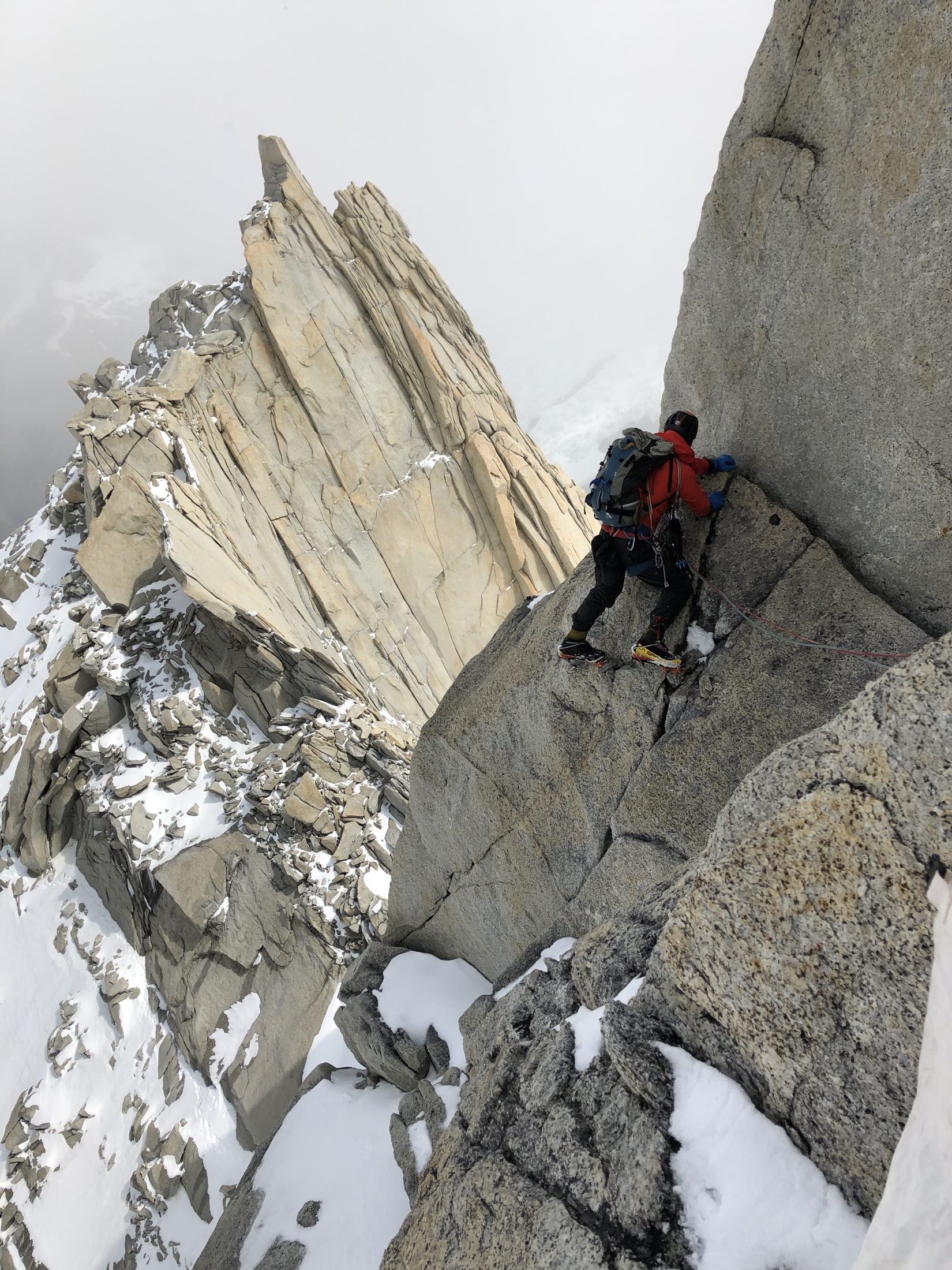Climber on the summit pitch of Aguja de l’S